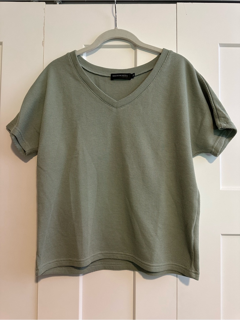 Merokeety Sage Green V-Neck Waffle Short Sleeve Tee